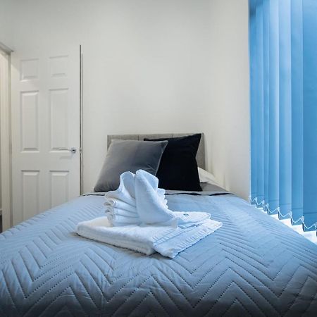 Appartement Corpa Heights à Newport  Extérieur photo